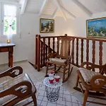 La Villa De Neron - Maison Avec Jardin Et Piscine